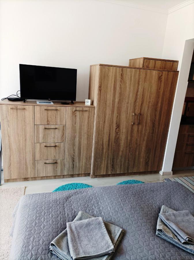 Sunrise Apartman Сиофок Екстериор снимка